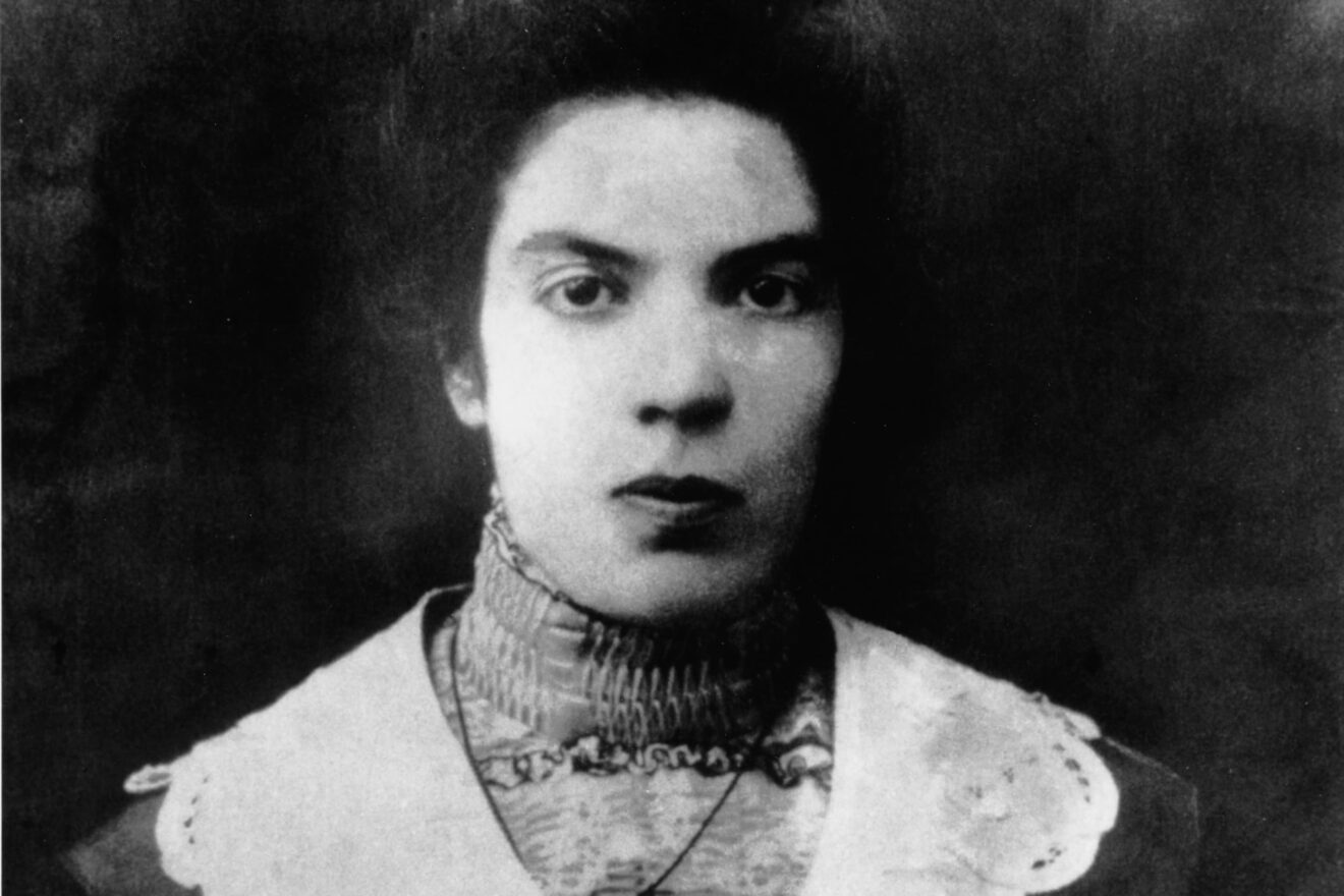 Imparare s'italianu cun Grazia Deledda a chent'annos dae su nobel: ＂Canne al vento＂ comente testu de iscola
