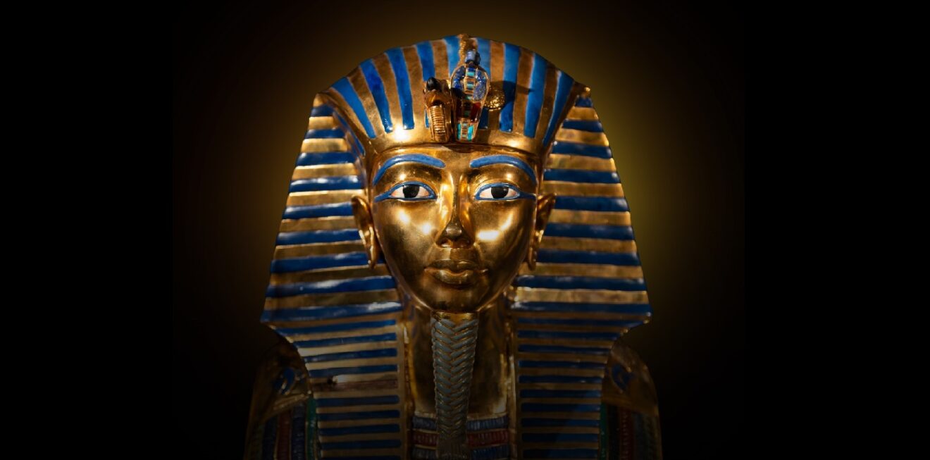 Sa tumba e sa prenda de Tutankhamon in Casteddu