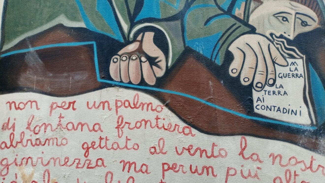 Orgòsolo mustrat s’àtera cara de sa Sardigna cun tres museos